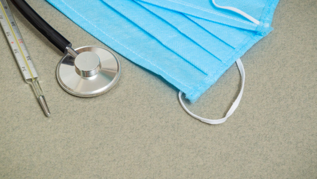 Două femei judecate pentru falsificarea fișei medicale în timpul pandemiei de Covid