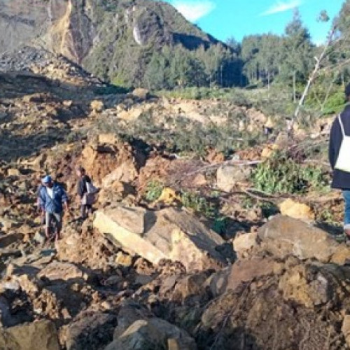 Tragedie masiva in Papua Noua Guinee: Peste 100 de victime in urma unei alunecari de teren