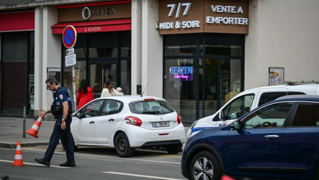 Atac cu cuțitul la metrou în Lyon: patru persoane rănite, suspectul reținut