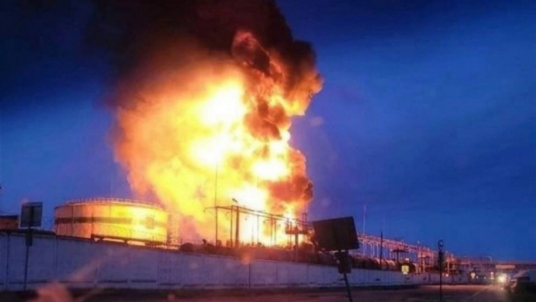 Ucraina a distrus cu rachete Neptun un terminal petrolier din portul rusesc Kavkaz