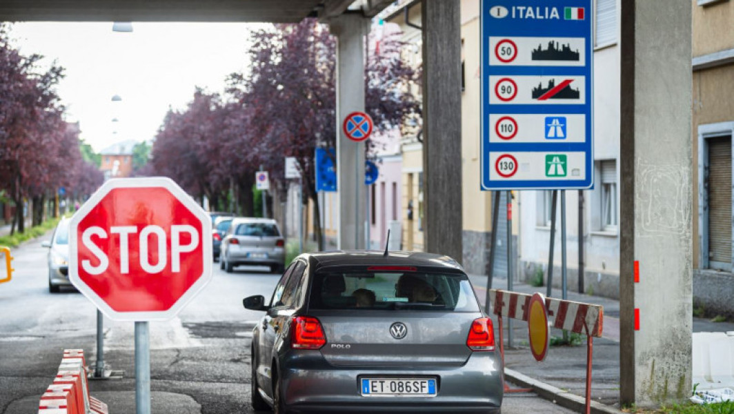 Italia suspendă acordul Schengen pentru summitul G7 și introduce controalele la vamă