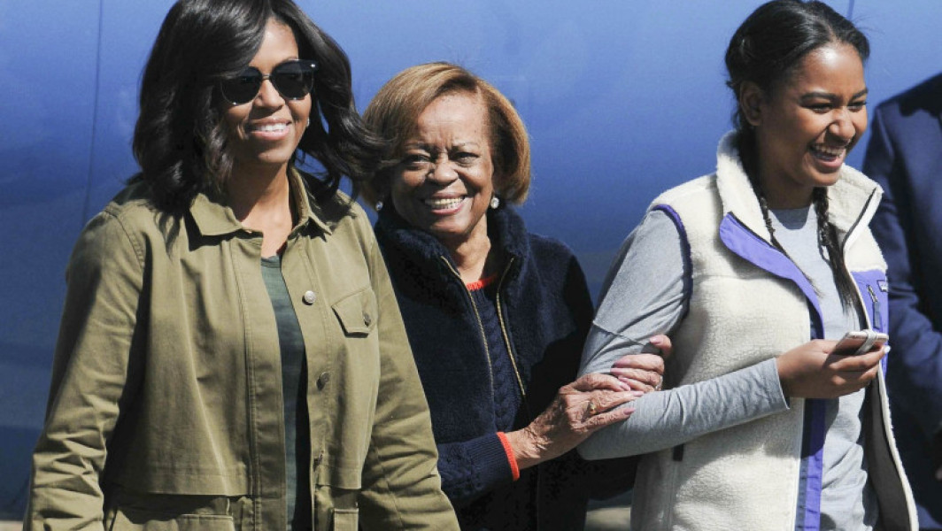 Galerie Foto A murit mama lui Michelle Obama. Primele declarații emoționante ale familiei despre Marian Robinson, numită afectuos "prima bunică"