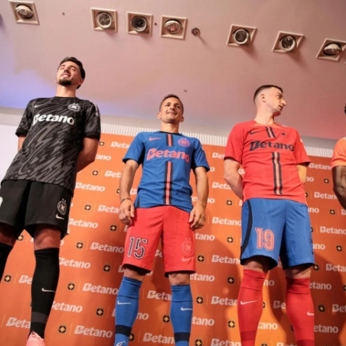 FCSB introduce echipamente multicolore după mulți ani